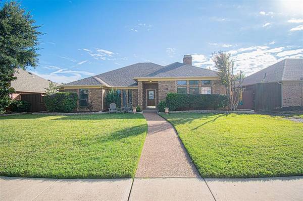 3304 Sailmaker Lane, Plano, TX 75023