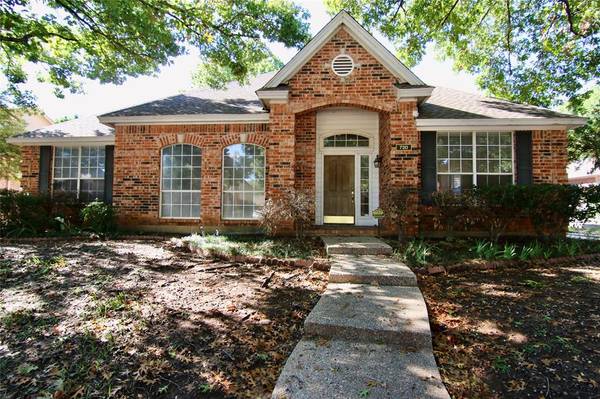 720 Cliffmoor Drive, Keller, TX 76248