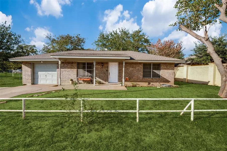 603 E Dallas Street, Mansfield, TX 76063