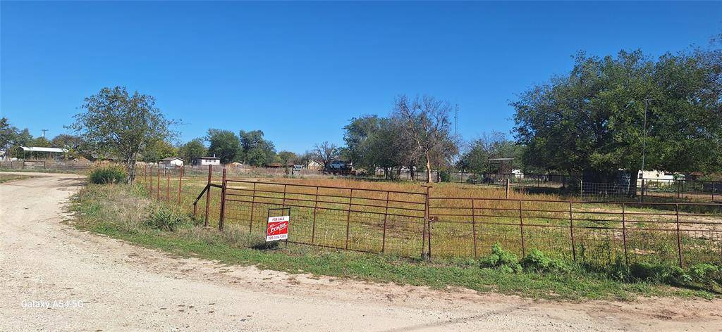 210 W Elm Street W, Gustine, TX 76455