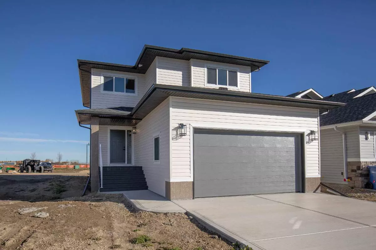 Penhold, AB T0M 1R0,150 Norseman Close