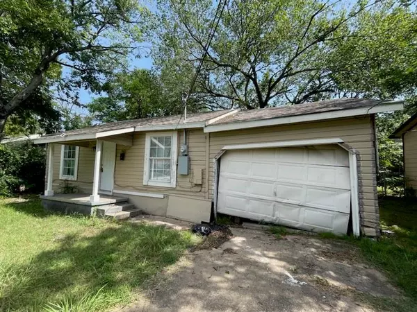 3103 Park Street, Greenville, TX 75401