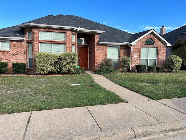 1030 Mansfield Lane, Duncanville, TX 75137