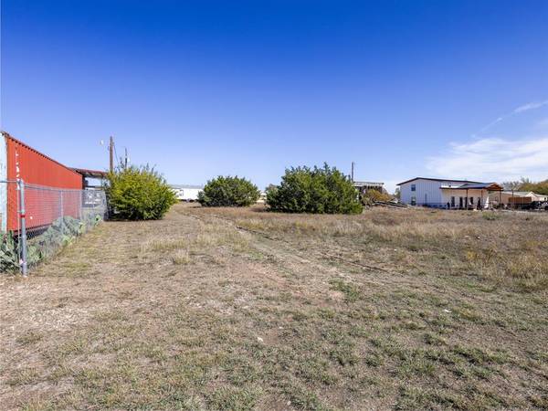 4608 Milburn Road, Cresson, TX 76035