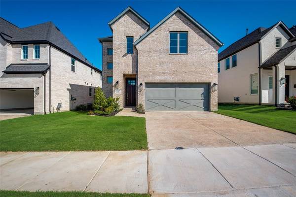 1741 Dartmoor Drive, Carrollton, TX 75010