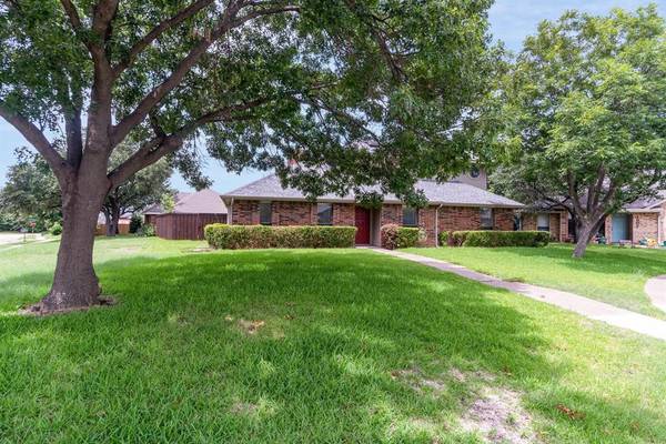 Carrollton, TX 75010,1905 Lansdown Court