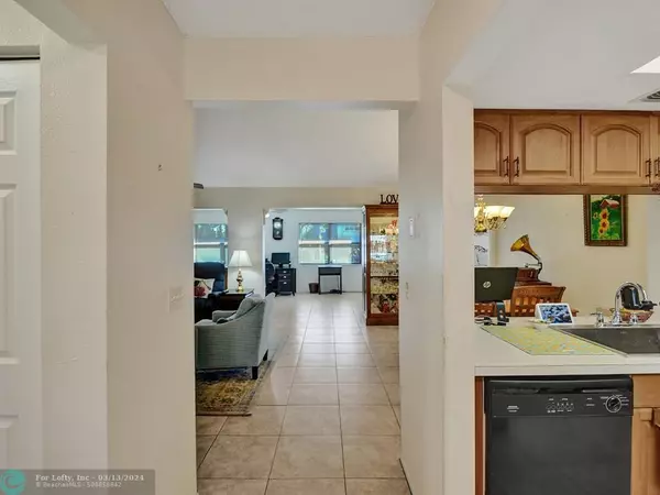 Deerfield Beach, FL 33442,1978 SW 17th Dr