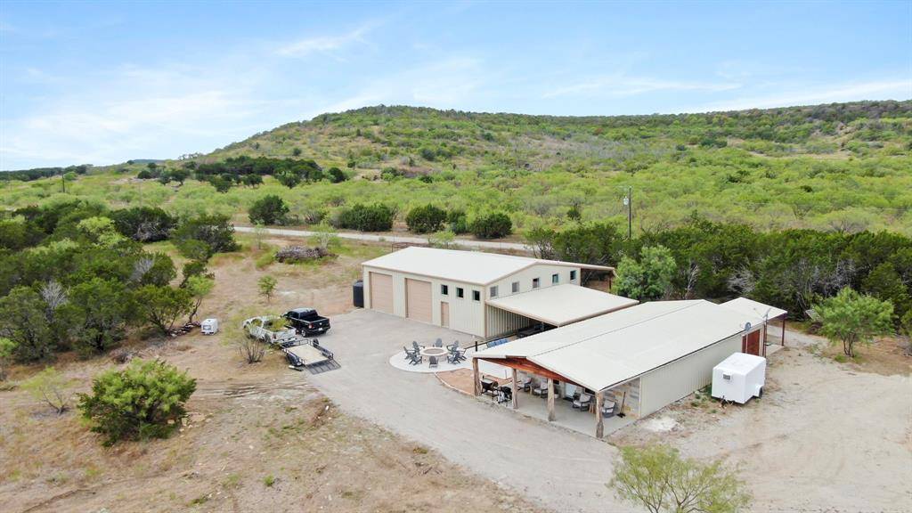 95 Upper Brad Road, Strawn, TX 76475