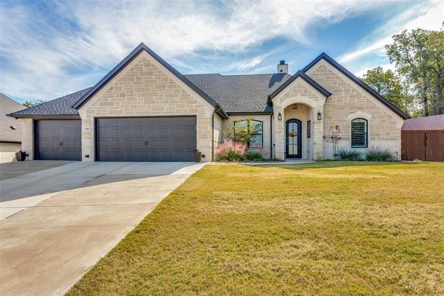 2565 Bunker Hill Drive, Burleson, TX 76028