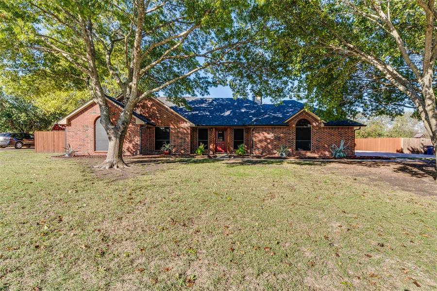 217 Prairie Creek Road, Red Oak, TX 75154