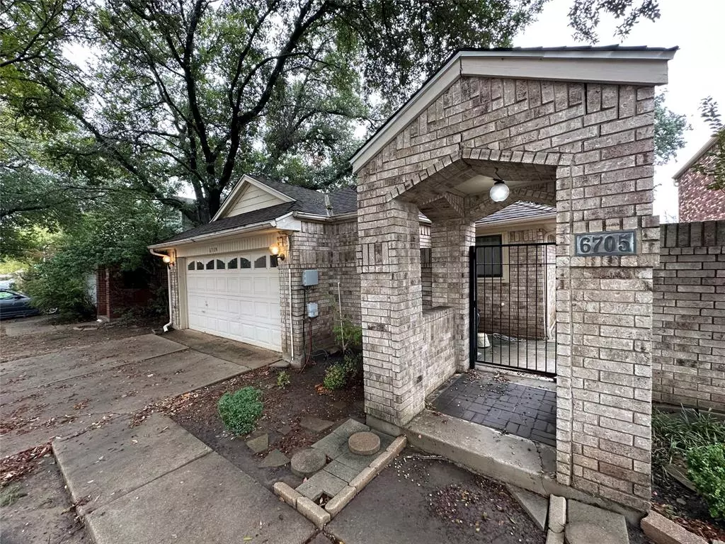 Plano, TX 75023,6705 Phoenix Place