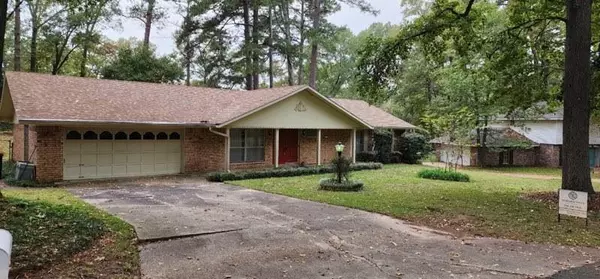 Haughton, LA 71037,302 Short Leaf Drive