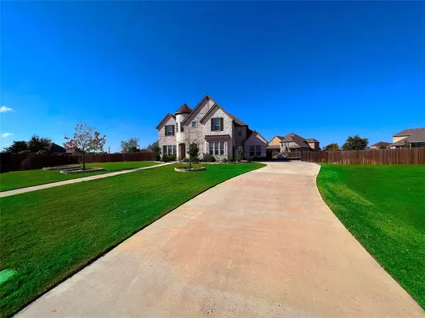 Sunnyvale, TX 75182,279 Shallow Brook Drive