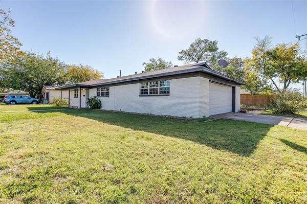 1300 SE 21st Street, Mineral Wells, TX 76067