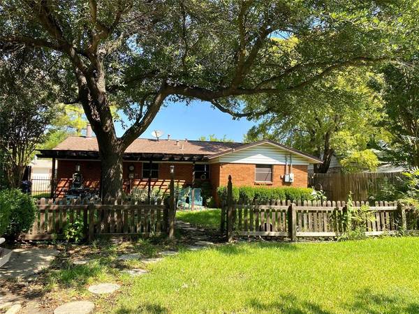 716 Pershing Drive, Denton, TX 76209