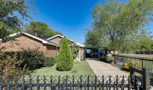 Dallas, TX 75212,3423 Pueblo Street