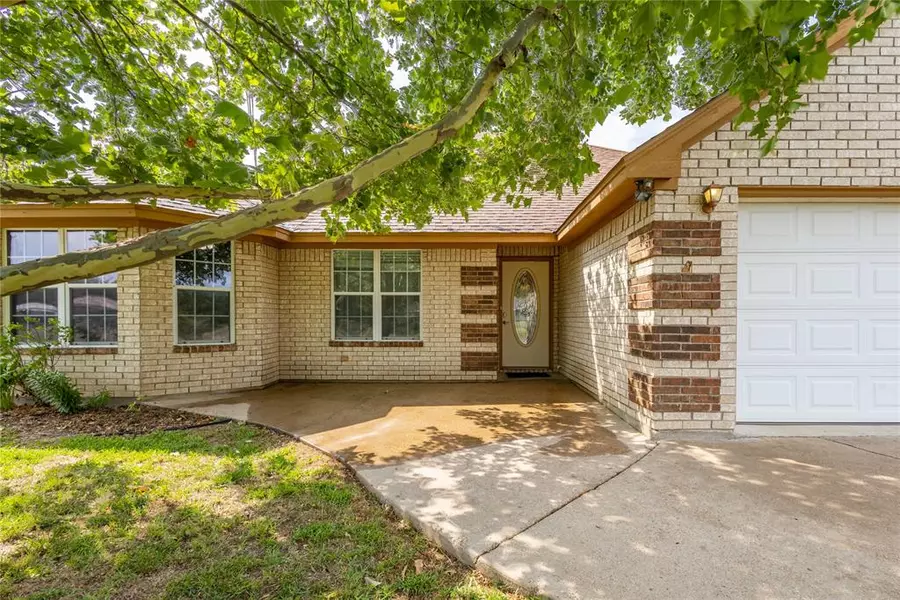 509 Sunset Acres Court, Granbury, TX 76048