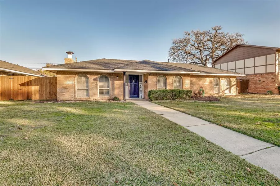 2616 Twinpost Court, Irving, TX 75062