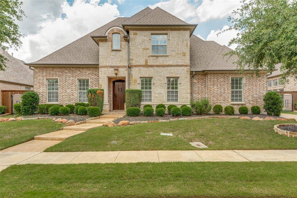 619 Fountainview Drive, Irving, TX 75039