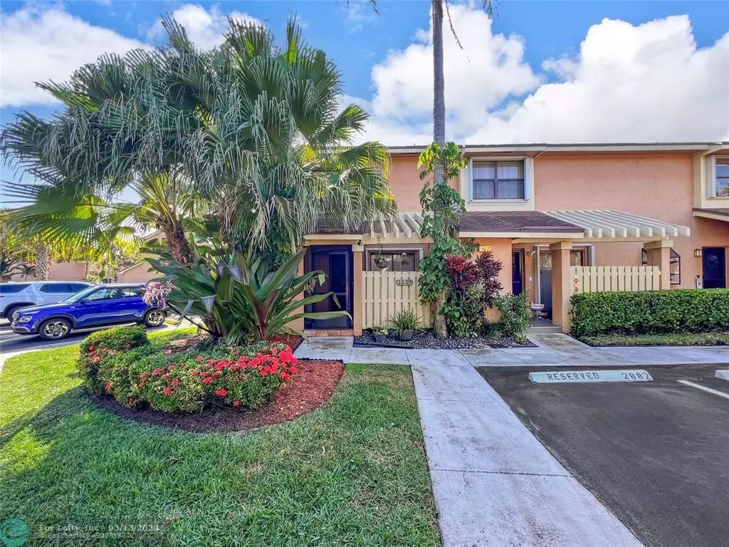 Coconut Creek, FL 33066,3609 Carambola Circle  #2882