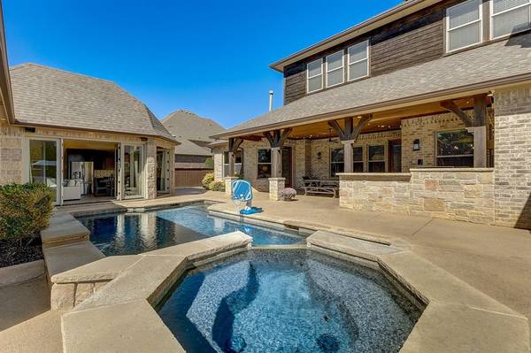 715 Duns Tew Path,  Colleyville,  TX 76034