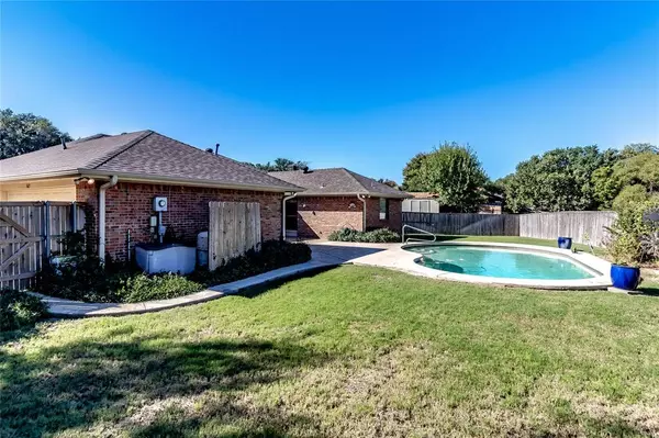 Garland, TX 75043,5613 Cornerstone Drive