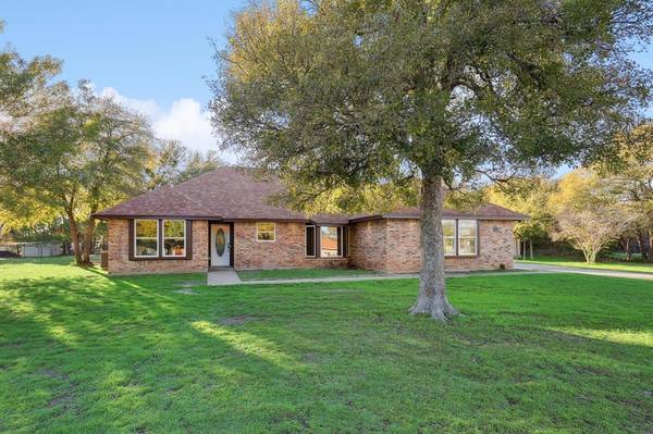 212 Kingswood Road, Willow Park, TX 76087