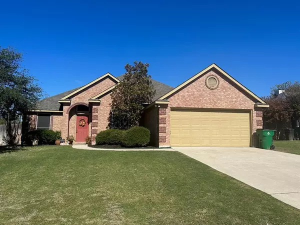 110 Ridge View Court, Decatur, TX 76234