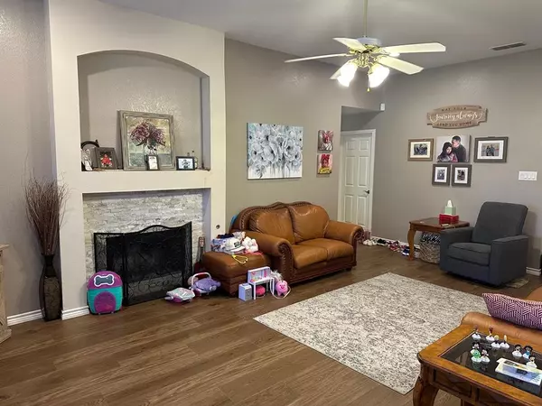 Decatur, TX 76234,110 Ridge View Court