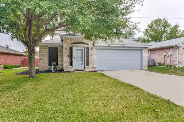 2111 Camelot Drive,  Lewisville,  TX 75067