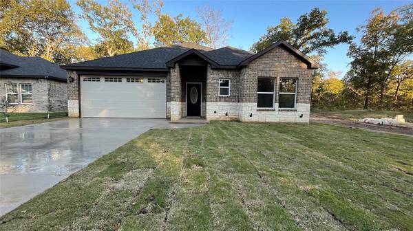 206 Parkside Drive, Trinidad, TX 75163