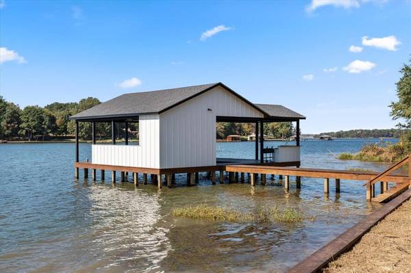 Pittsburg, TX 75686,000 Waterside Lane