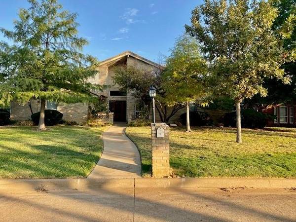 1117 Sunset Drive, Trophy Club, TX 76262