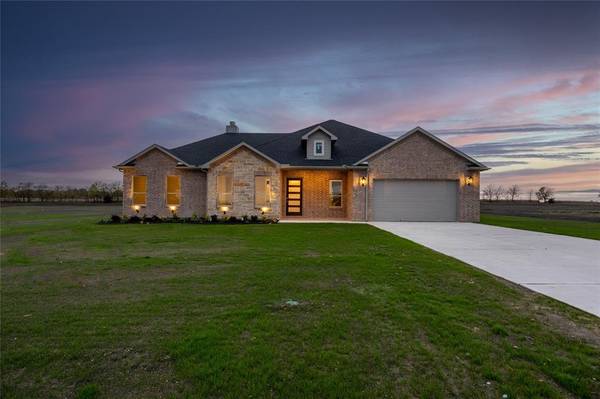 7553 County Road 1052,  Celeste,  TX 75423