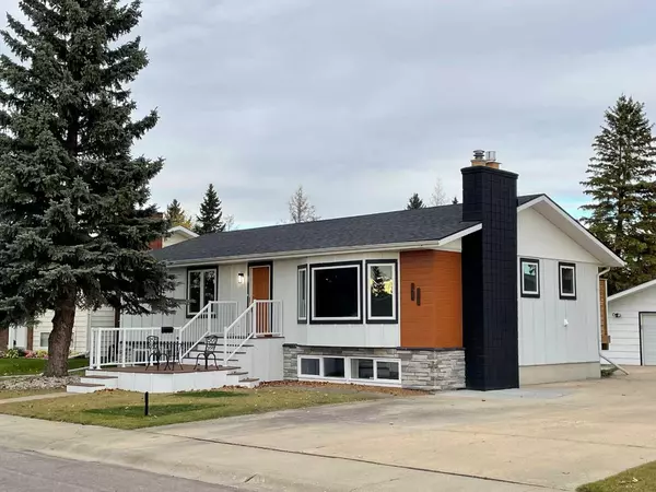 Red Deer, AB T4R 1E8,68 Arb Close