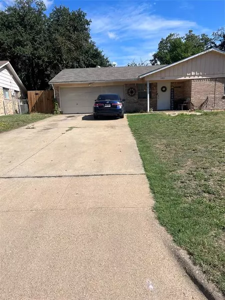 1411 Montclair Street, Arlington, TX 76015