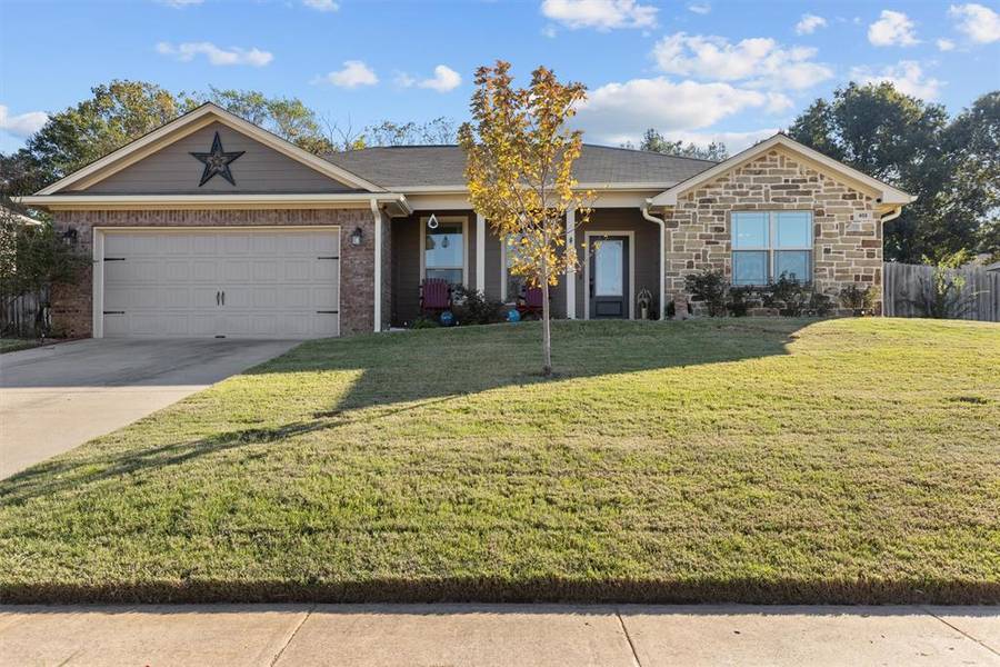 409 Mission Crest, Lindale, TX 75771