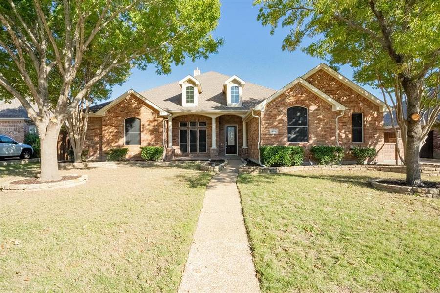 1026 Westminister Avenue, Murphy, TX 75094