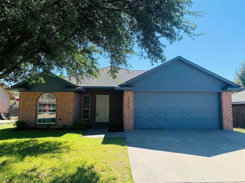 2008 Brooke Drive, Sanger, TX 76266