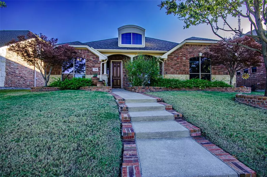 1700 Whispering Glen Drive, Allen, TX 75002