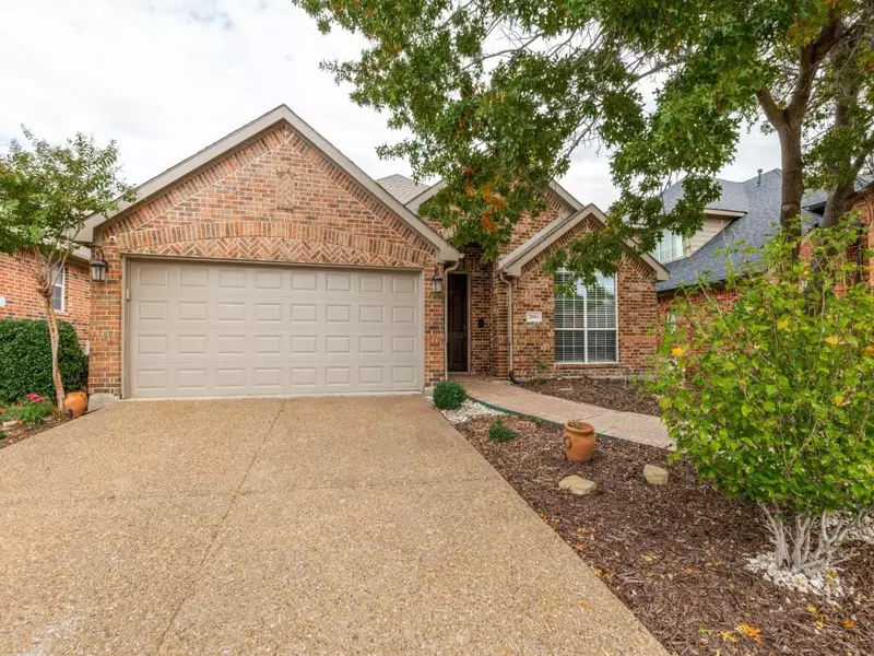 2665 Red Spruce Drive, Little Elm, TX 75068