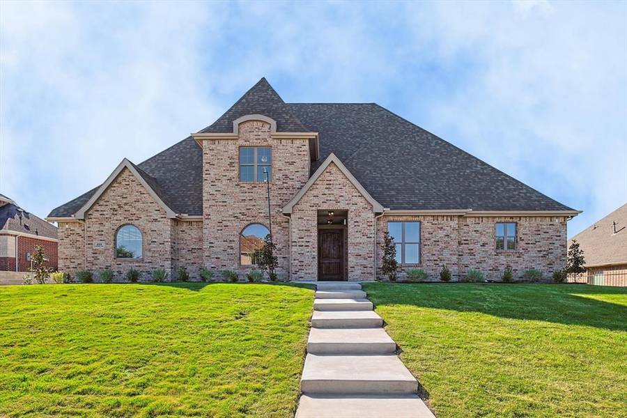 455 Caprock Drive, Sunnyvale, TX 75182