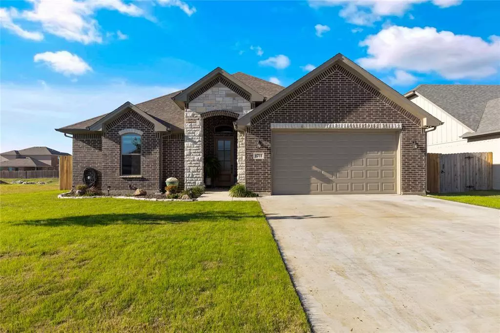 Cleburne, TX 76033,1711 Lakeway Drive