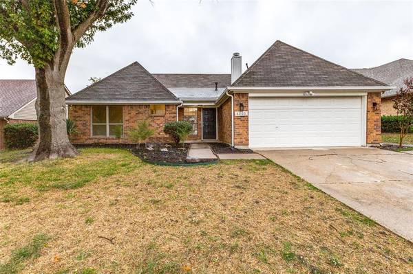 8205 Pacific Pearl Drive, Rowlett, TX 75089