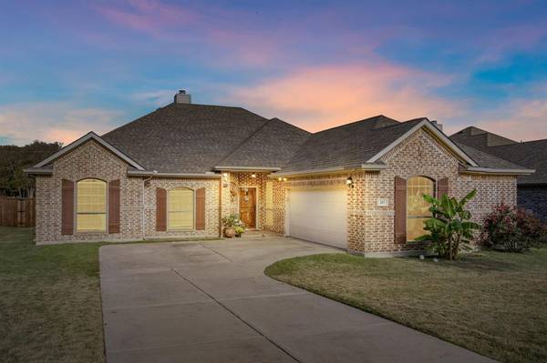 207 Rushcreek Drive, Wylie, TX 75098