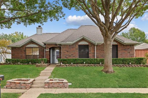 3014 Baron Drive,  Garland,  TX 75040