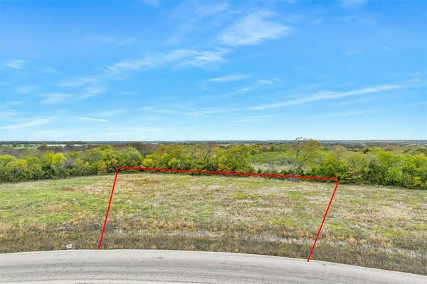 1748 Jilian, Gunter, TX 75058