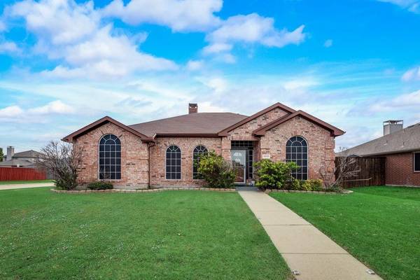 2608 Ash Creek, Mesquite, TX 75181