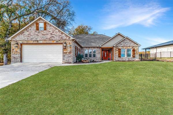 105 Bent Oak Drive, Pottsboro, TX 75076