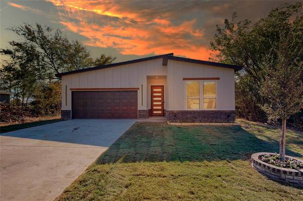 167 Westview Drive,  Gun Barrel City,  TX 75156